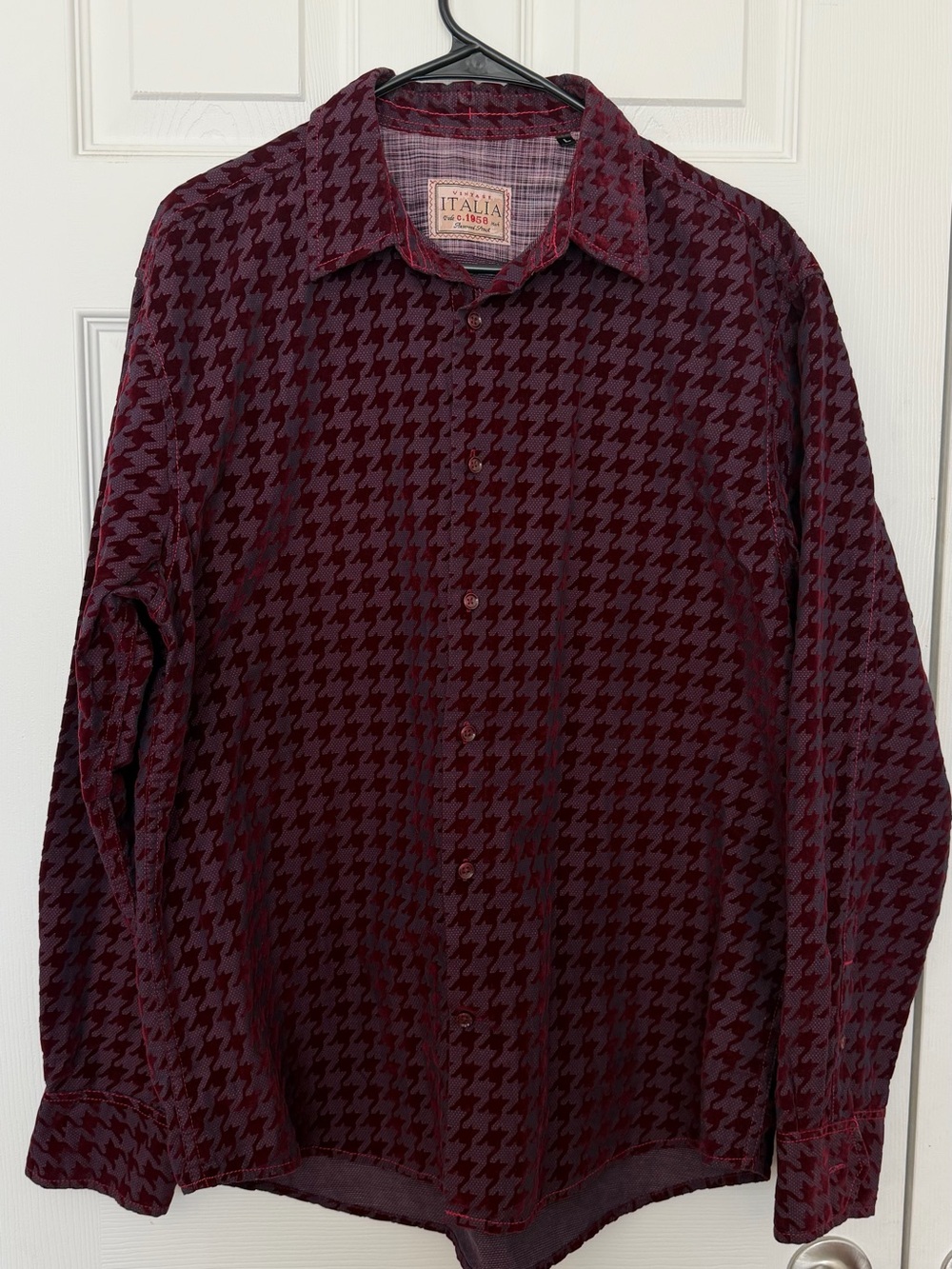 Vintage Italia C.1958 Button-up Shirt with Houndstooth Pattern Size L